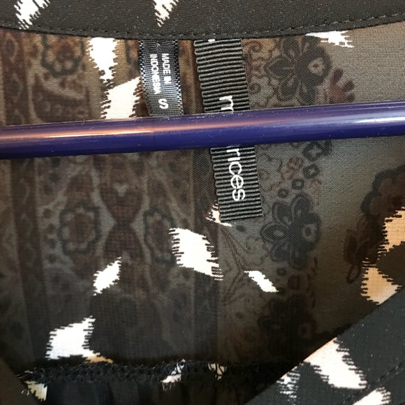 Two Maurices Tops - Picture 3 of 3